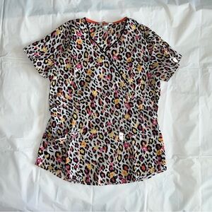 Woman’s Scrub Top S